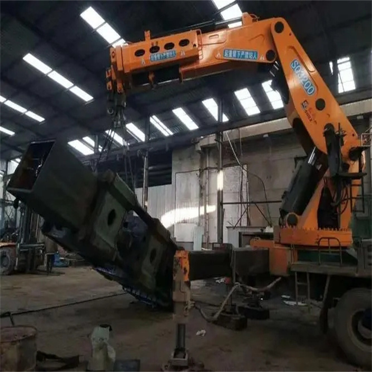 汨罗200吨折臂吊出租